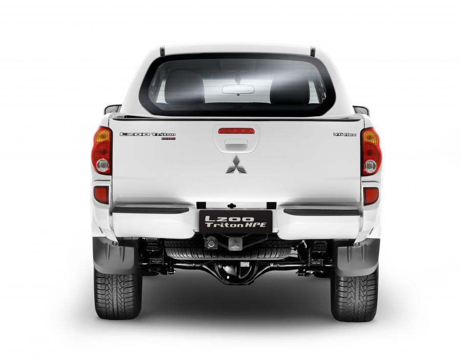  Mitsubishi L200 Triton HPE 2016 года  (LA) (фото 5 из 13)